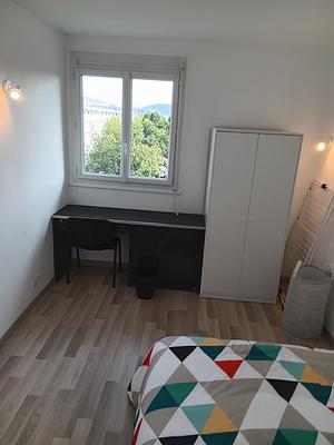 Photo de la chambre 4 du 1 Rue Des Trioux 63100 Clermont-Ferrand