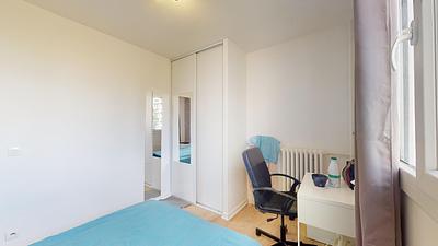 Photo de la chambre 2 du 77 Rue Philippe Fabia 69008 Lyon