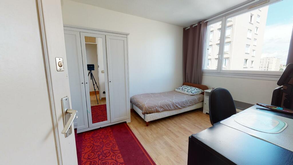 Photo de la chambre 3 du 77 rue Philippe Fabia 69008 Lyon