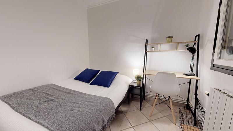 Photo de la chambre 1 du 121 ter Avenue Général Frère 69008 Lyon