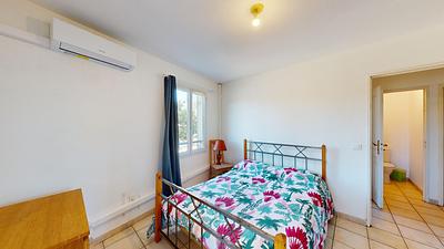 Photo de la chambre 2 du 8 Impasse Noël Verlaque 83500 La Seyne-sur-Mer