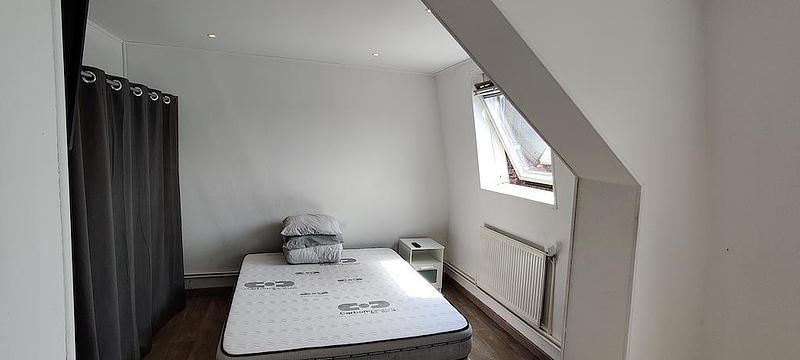 Photo de la chambre 202 du 6 Rue De La Malcense 59200 Tourcoing